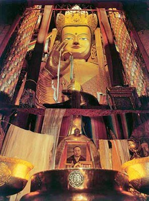 扎什伦布寺强巴大佛是世界上最大的室内铜佛